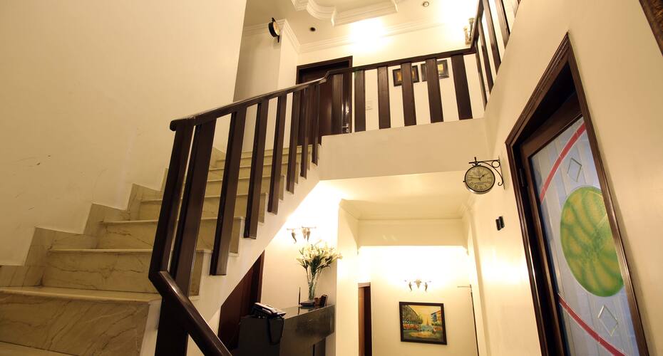 The Swiss Palm, New Delhi 4